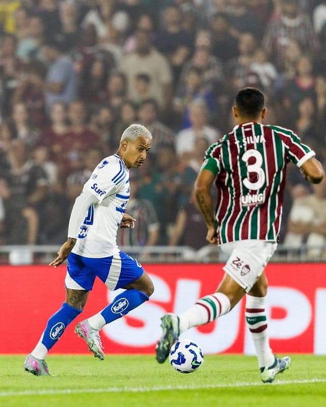 Matheus Pereira do Cruzeiro em jogo contra o Fluminense (Foto: Rodrigo Ferreira/Cruzeiro)