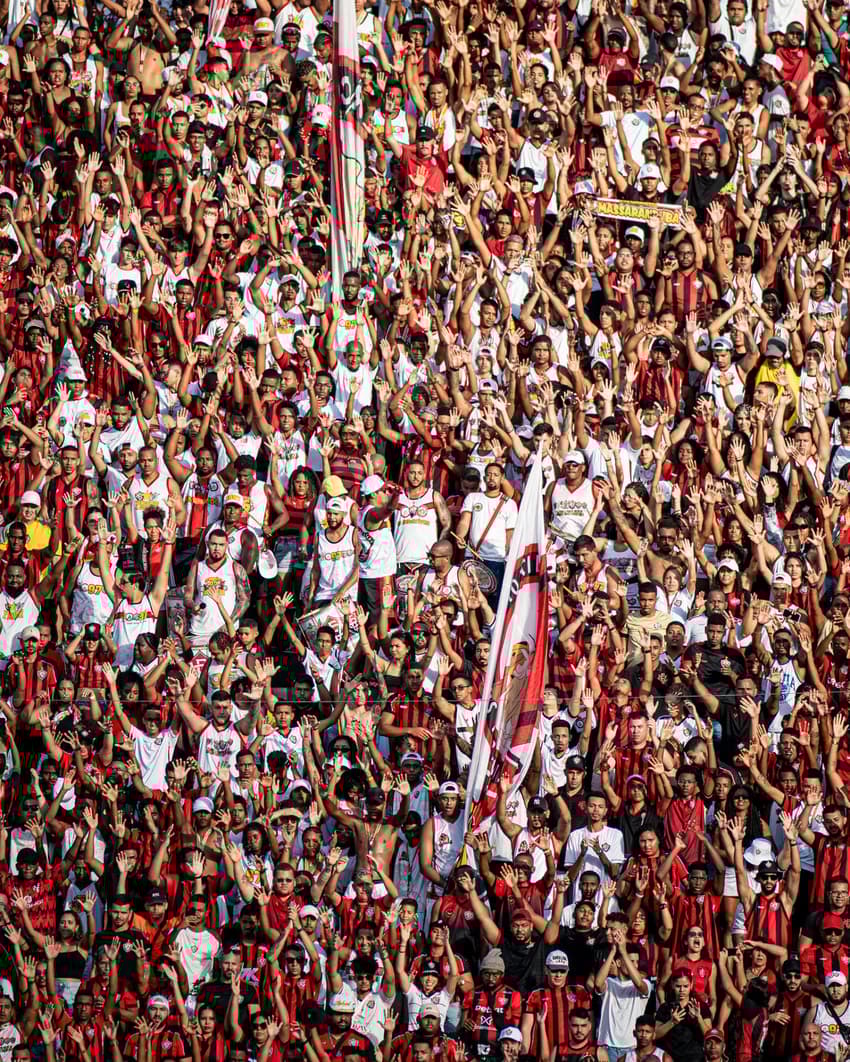 Torcida do Vitória contra o Bragantino, no Barradão (Foto: Victor Ferreira / EC Vitória)