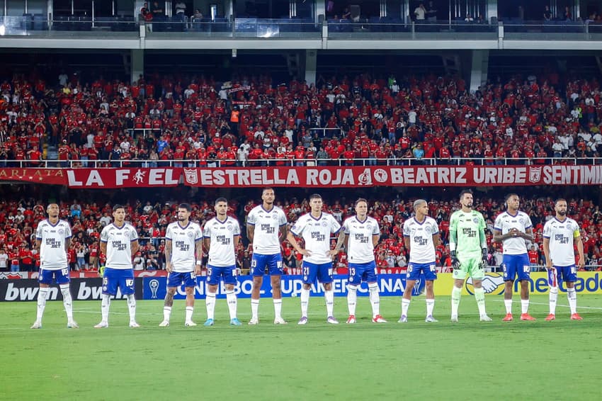 Jogadores do Bahia no Estádio Olímpico Pascual Guerrero (Foto: Rafael Rodrigues/EC Bahia)