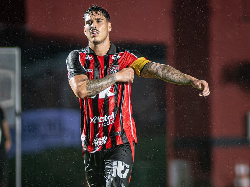 Lucas Halter em ação pelo Vitória (Foto: Victor Ferreira / EC Vitória)