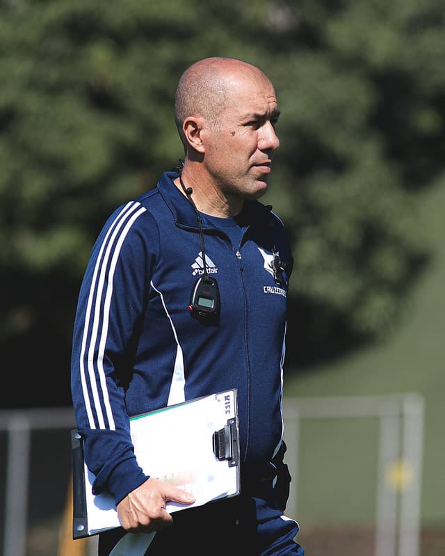 Técnico Leonardo Jardim, do Cruzeiro (Foto: Gustavo Martins/Cruzeiro)