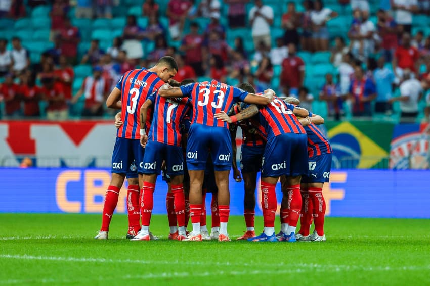 Time do Bahia reunido antes de enfrentar o Juventude (Foto: Rafael Rodrigues / EC Bahia)
