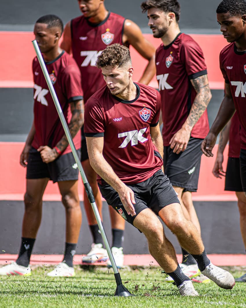 Rúben Rodrigues em treino do Vitória no Barradão (Foto: Victor Ferreira / EC Vitória)