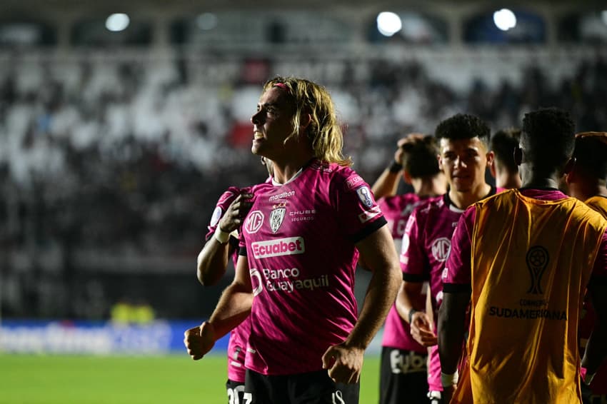 Vasco x Indpendiente del Valle