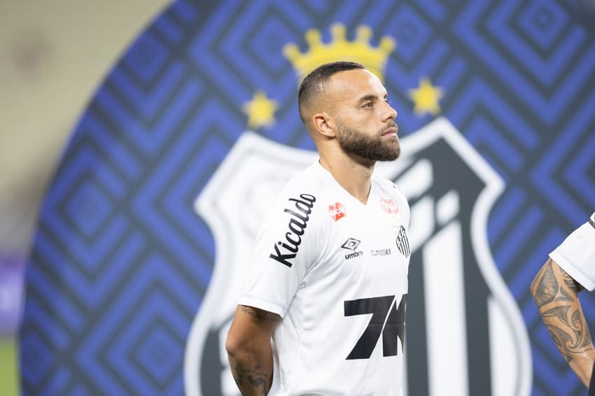 Santos tem 31% de aproveitamento no Campeonato Brasileiro. (Foto:  Baggio Rodrigues/AGIF)