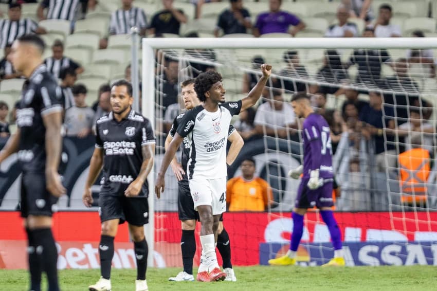 Talles Magno Corinthians