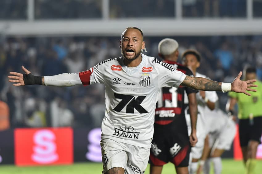 Neymar comemora gol em Santos x Flamengo