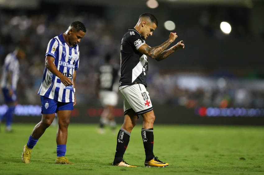 CSA x Vasco - Philippe Coutinho