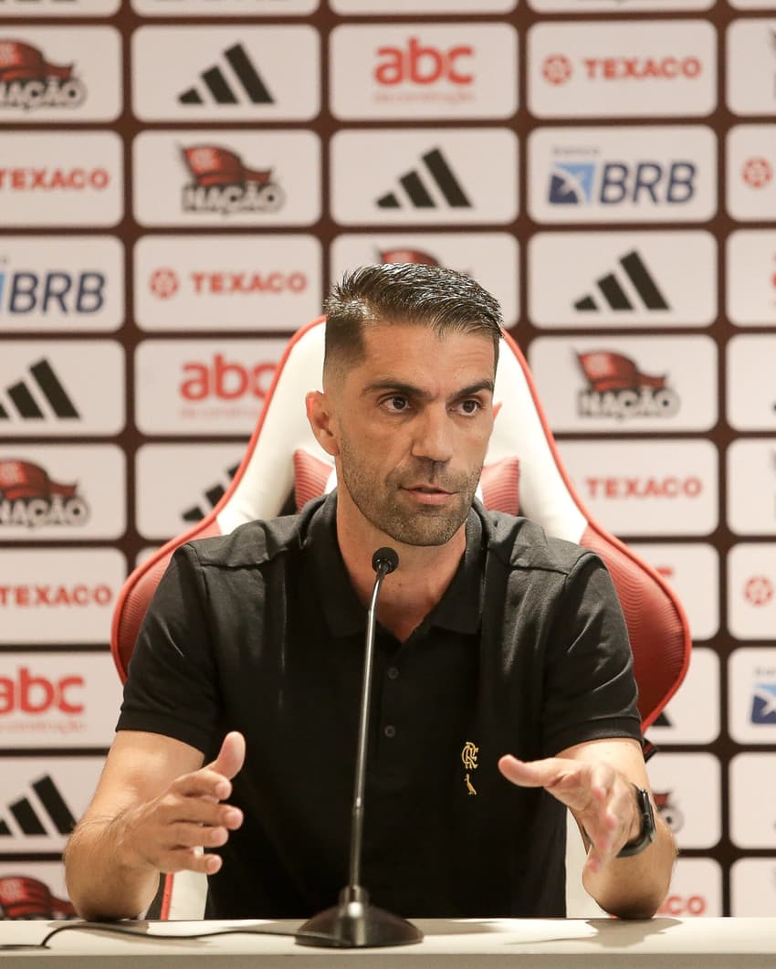 Alfredo Almeida diretor Flamengo