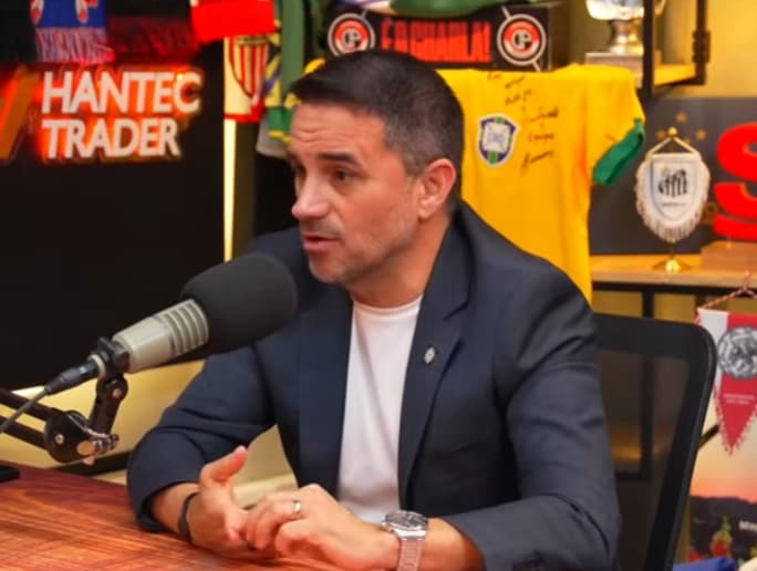 Rodrigo Caetano no Charla Podcast 