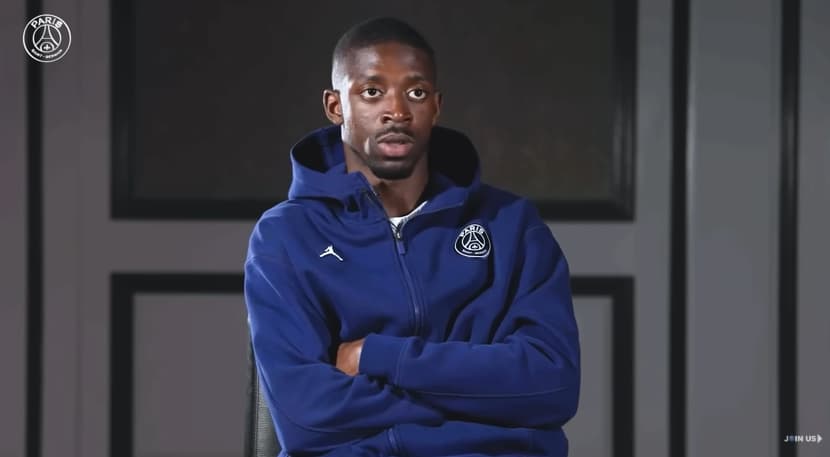Ousmane Dembélé em entrevista ao canal oficial do PSG (Foto: Reprodução/PSG)