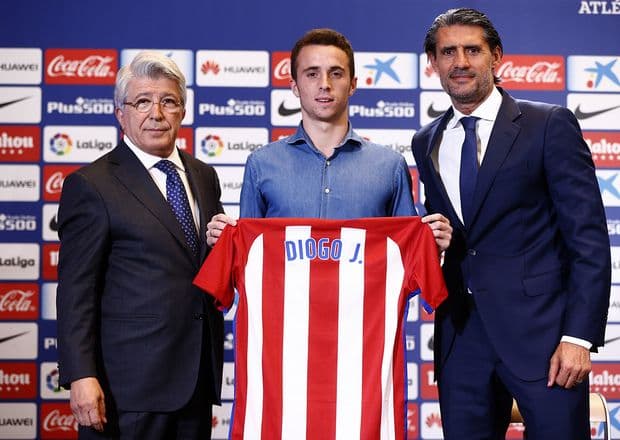 Diogo Jota na apresentação pelo Atlético de Madrid