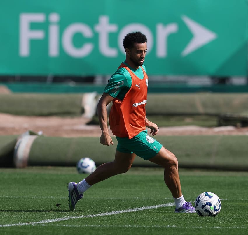 Felipe Anderson, meia-atacante do Palmeiras