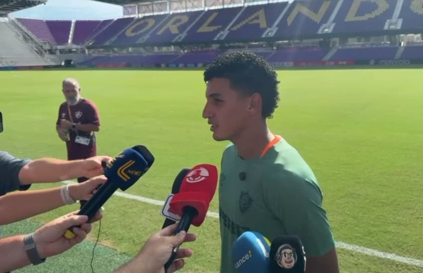 Gabriel Fuentes, lateral-esquerdo do Fluminense (Foto: Sharon Prais (Lance!)