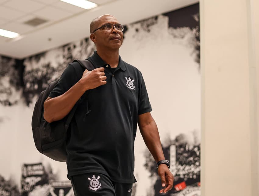 Orlando Ribeiro, ex-treinador do Corinthians