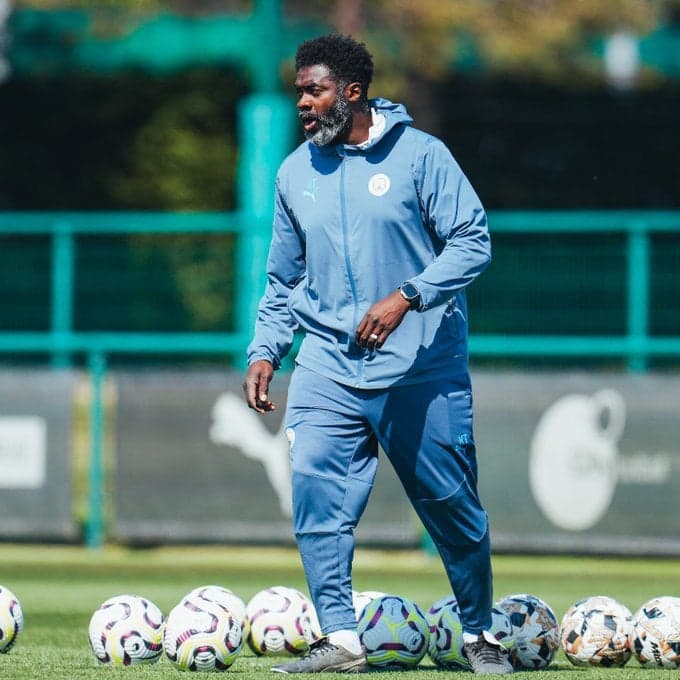 Kolo Touré, auxiliar técnico do Manchester City