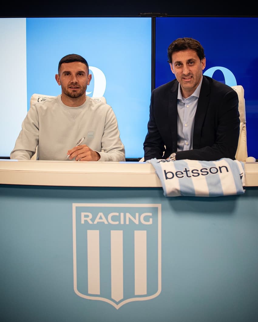Maravilla assina renovação com o Racing