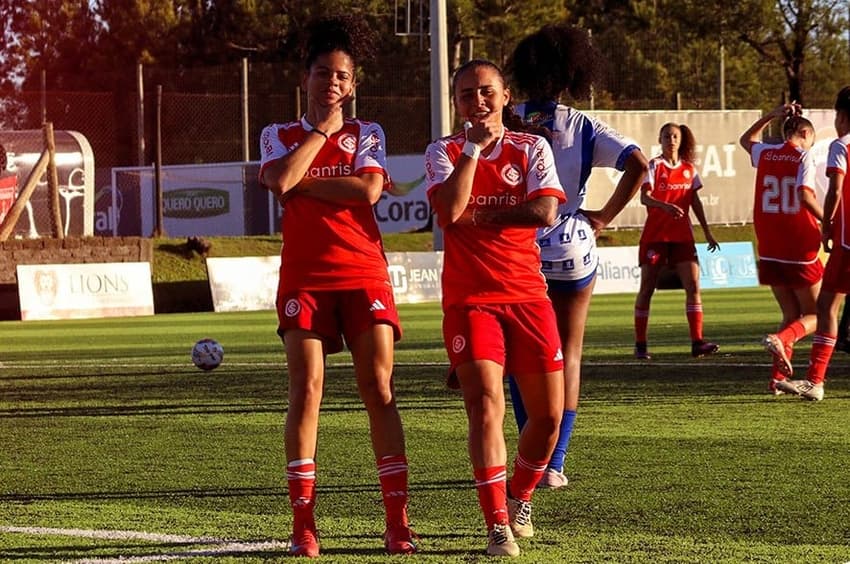 Gurias Coloradas Sub-20