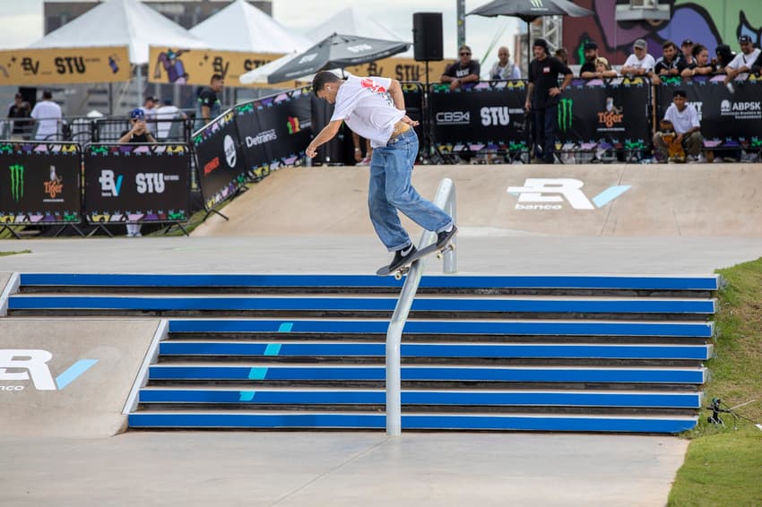 Ivan Monteiro. - STU Pro - Skate
