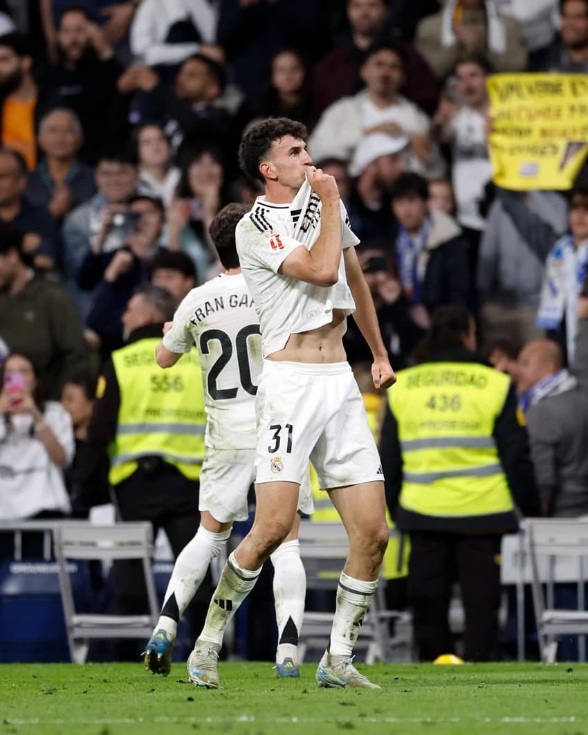 Jacobo Ramon em ação pelo Real Madrid (Foto: Reprodução/Instagram)