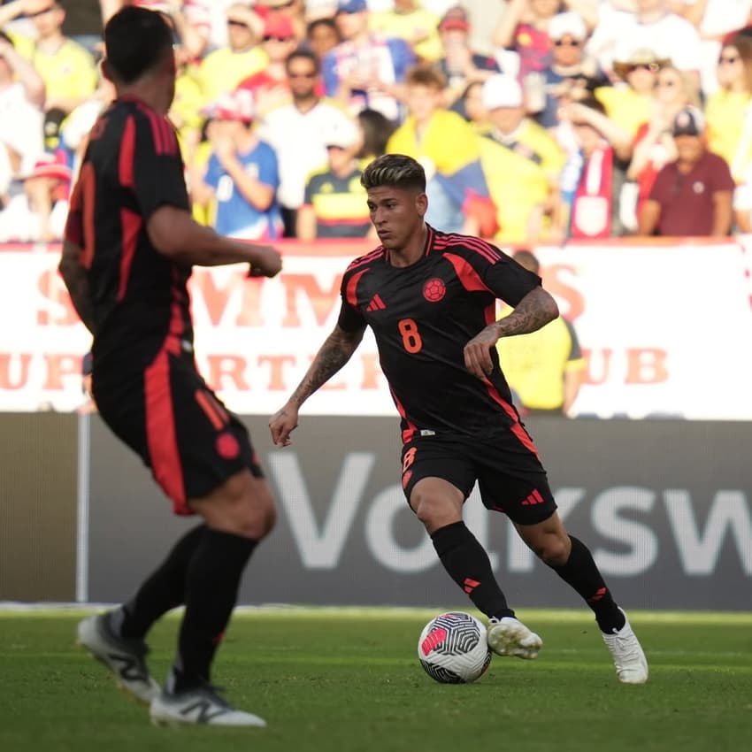 Jorge Carrascal Flamengo Colômbia