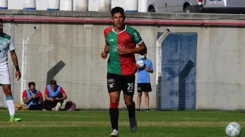Alan Rodríguez, volante do Boston River, do Uruguai