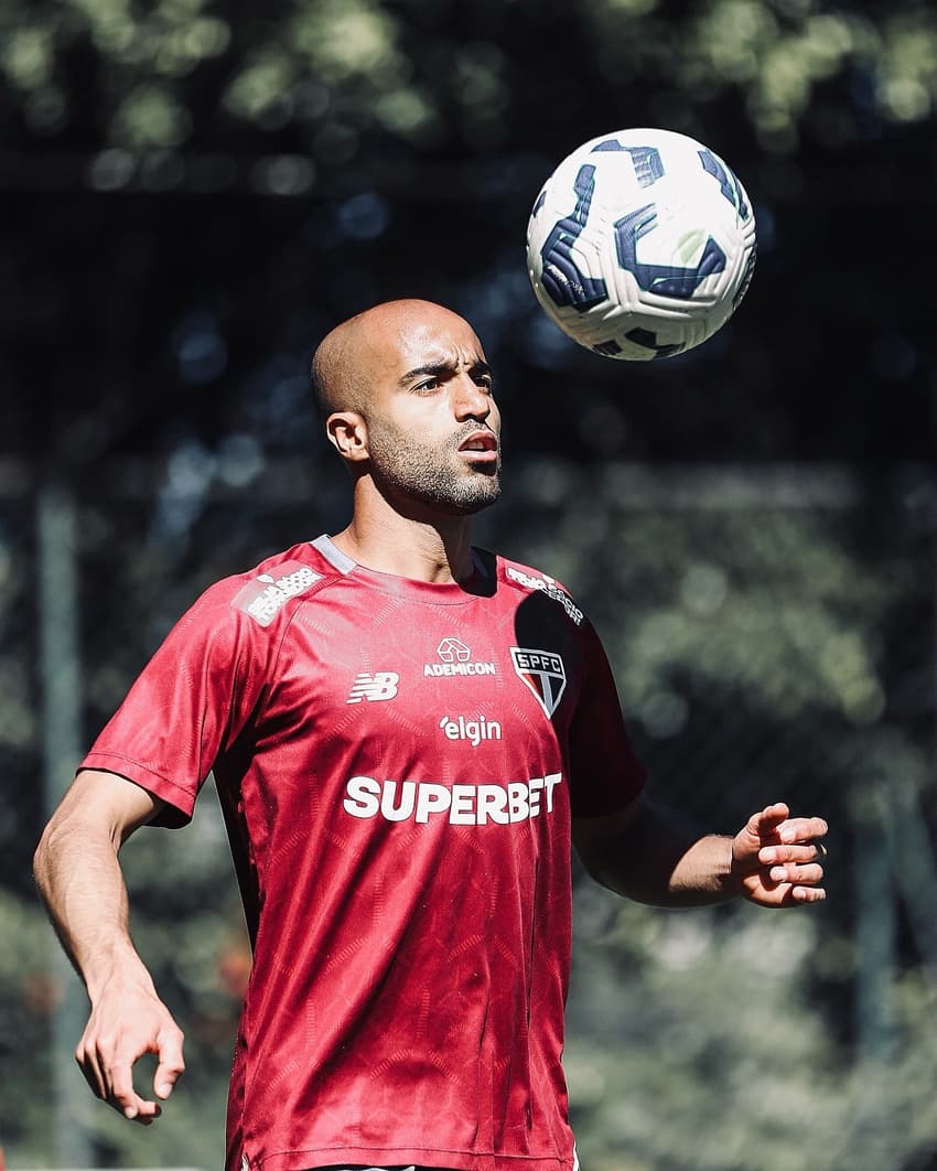 Lucas Moura em treinamento pelo São Paulo (Foto: Erico Leonan / São Paulo FC)