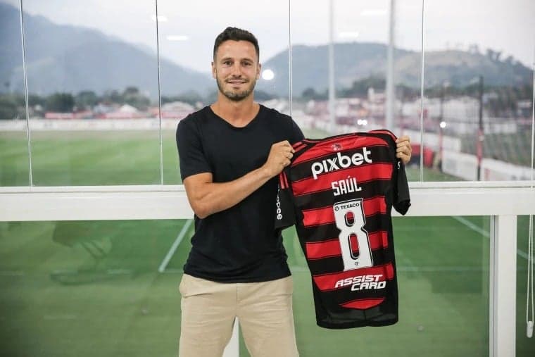Saúl reforçou o Flamengo