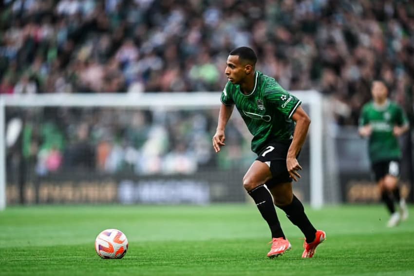 Corinthians prometeu 4 reforços pra o técnico Dorival Jr. Victor Sá, que joga no futebol russo, desperta interesse. (Foto: Divulgação/ Instagram)