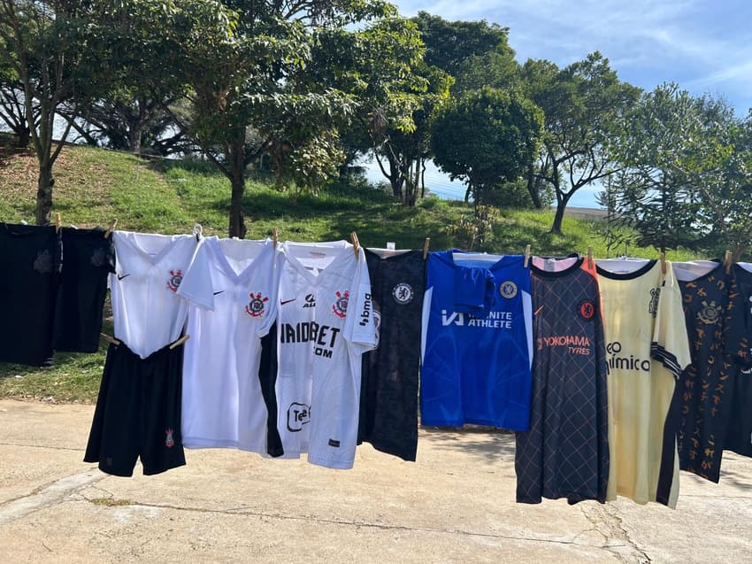 Camisas Corinthians Chelsea