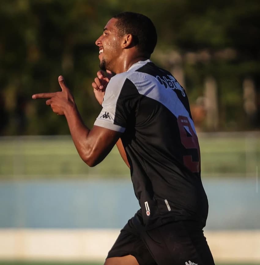 Léo Jacó - Vasco