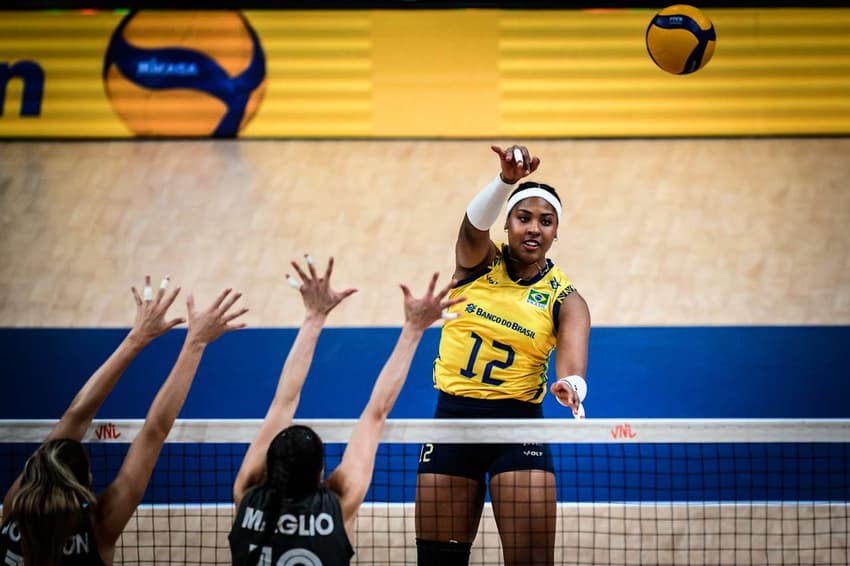 Ana Cristina é desfalque confirmado no Japão pela VNL