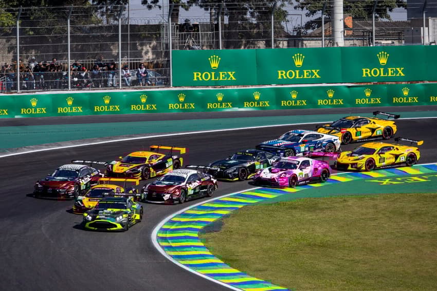 Anthony McIntosh teve um primeiro stint cheio de problemas (Foto: Julien Delfosse / DPPI)
