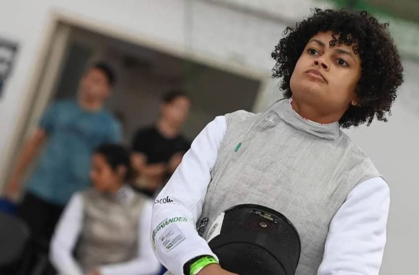 Brasileira enfrenta quarta melhor do mundo na próxima fase