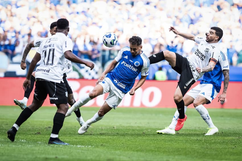 Cruzeiro x Ceará no Mineirão