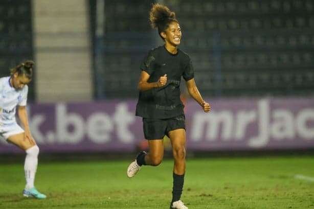 Gi Fernandes atua pelo Corinthians. (Foto: Agência Corinthians)