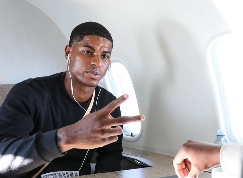 Rashord em voo para Barcelona (Foto: Reprodução/Instagram)