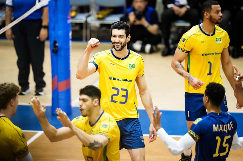 O Brasil venceu a Argentina por 3 sets a 1 pela VNL Masculina (Foto: Divulgação/Volleyball World)
