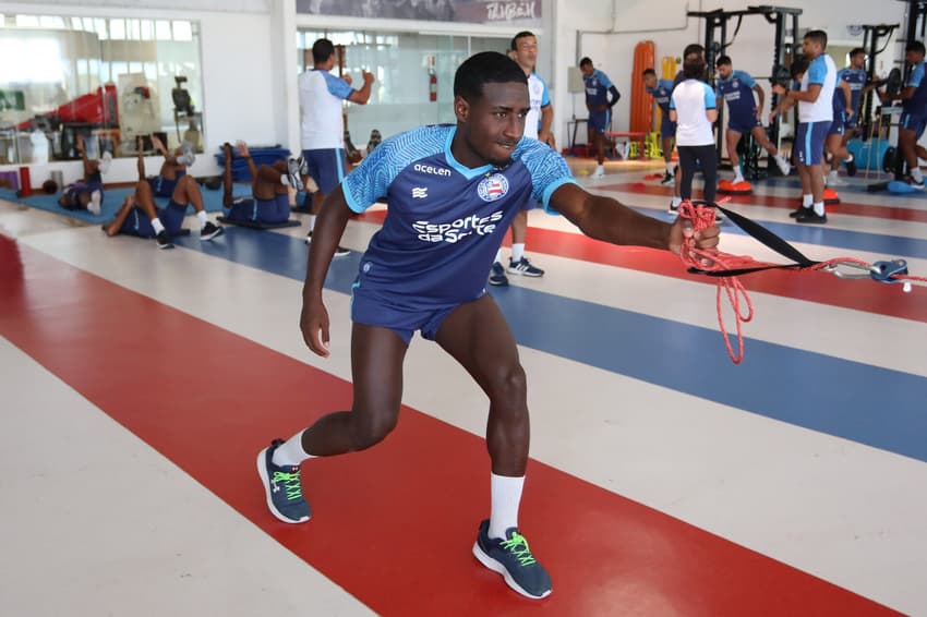 Ryan em treino do Bahia (Foto: Felipe Oliveira)