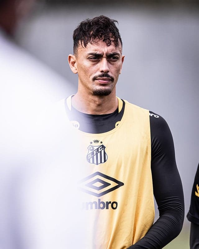 Diego Pituca acumula 226 jogos em duas passagens pelo Santos. (Foto: Raul Baretta/ Santos FC)