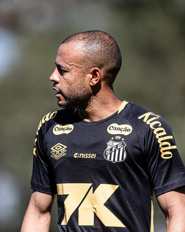 Mayke conquistou 12 títulos pelo Palmeiras. Ele foi revelado pelo Cruzeiro. (Foto: Raul Baretta/ Santos FC)