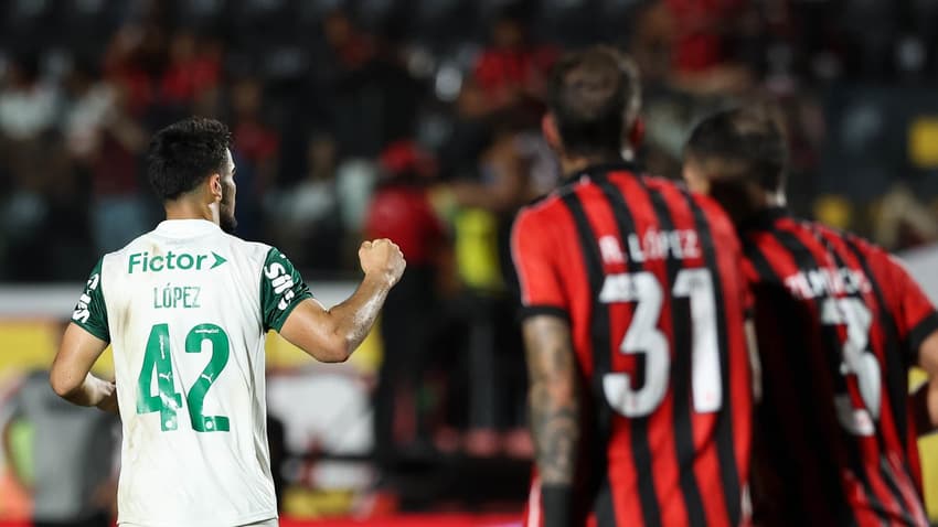 Flaco López comemora gol contra o Vitória (Foto: Cesar Greco/Palmeiras)