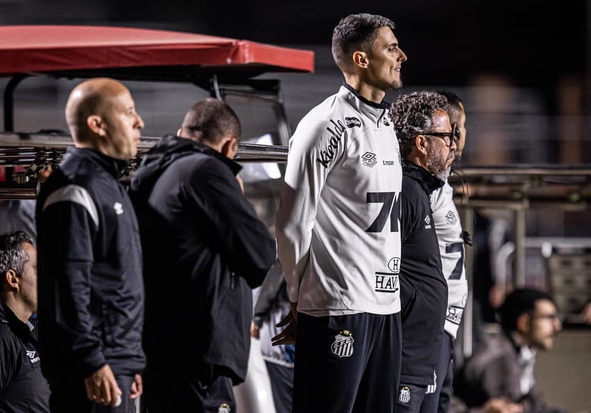Comissão técnica do Santos (Foto: Raul Baretta/ Santos FC)