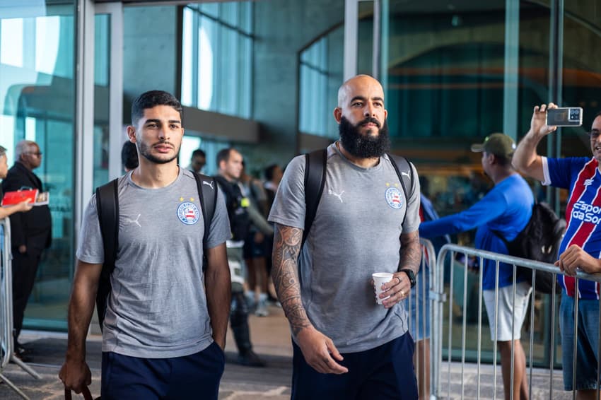 Jogadores do Bahia em viagem (Foto: Rafael Rodrigues / EC Bahia)