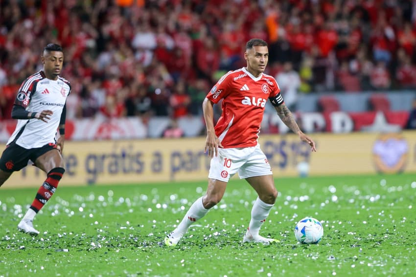 Alan Patrick, meia do Internacional