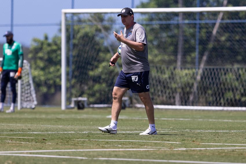Rogério Ceni comanda treino do Bahia antes de partida contra o Fluminense (Foto: Rafael Rodrigues / EC Bahia)