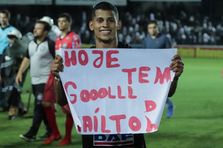 Maílton viveu boa fase pelo Operário (Foto: Joao Vitor Rezende Borba/AGIF)