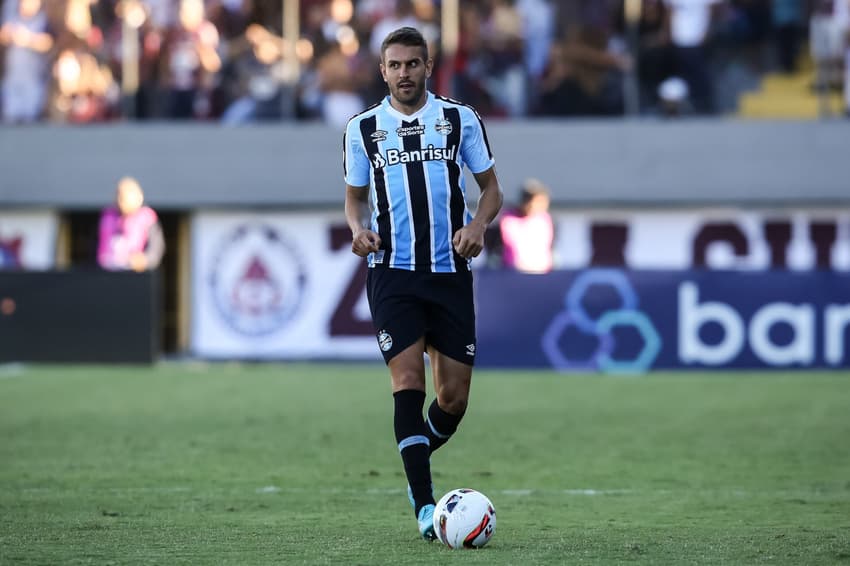 Bruno Uvini já defendeu as cores do Grêmio (Foto:  Pedro H. Tesch/AGIF)