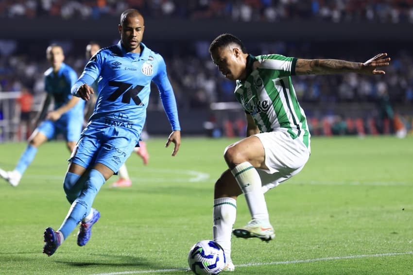 Mayke estreia pelo Santos na vitória por 3 a 1 diante do Juventude. (Foto: Marcello Zambrana/AGIF)