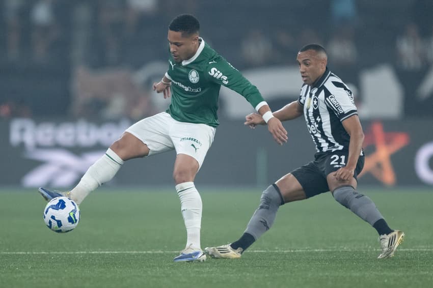 Vitor Roque Palmeiras